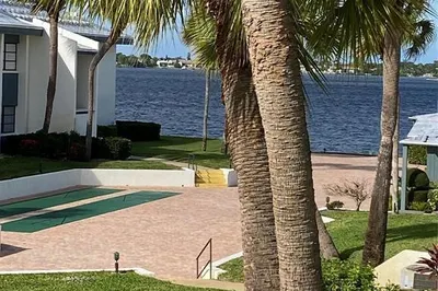175 SE Saint Lucie Boulevard #C34 1