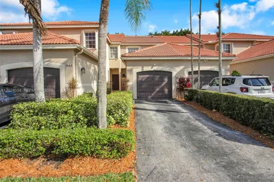 850 Sorrento Dr 1