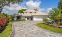 5703 SE Glen Eagle Way Photo