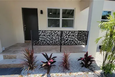 111 SW 58th Court 1