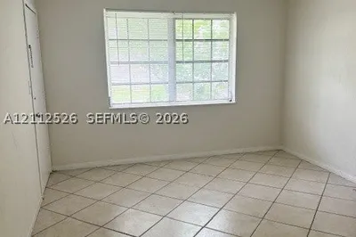 4 Antilla Ave #2 1