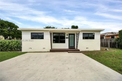 13210 NW 28th Ave 1