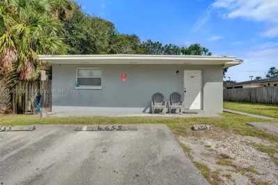 4655 Myla Ln 1
