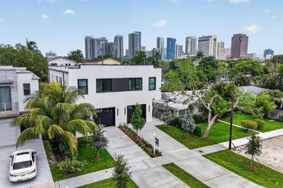 507 SW 11th Street 1