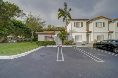 8530 SW 150th Ave #101 1