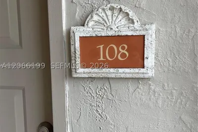8225 Lake Dr #108 1