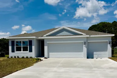 521 SW Duval Avenue 1