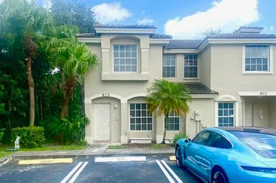975 Summit Lake Drive 1