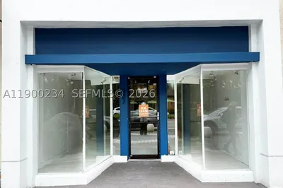 332 Miracle Mile 1