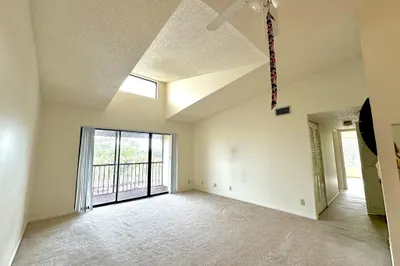 719 Sunny Pine Way #A3 1