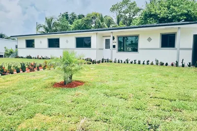 18740 NW 19th Ave 1