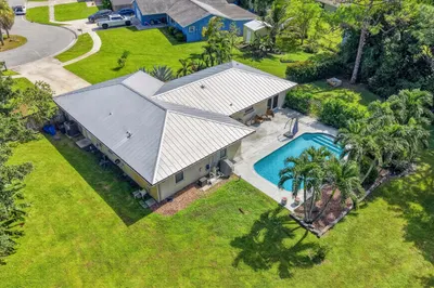 127 Raven Court 1