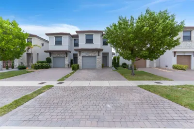 25057 SW 108th Ave 1