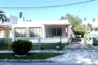 1912 NW 24th Ave