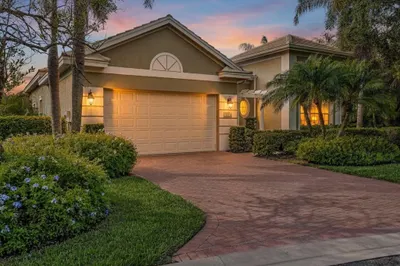 1286 River Reach Drive 1