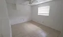 323 NW 4th Pl Photo