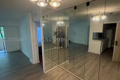 2201 Brickell Ave #67C 1