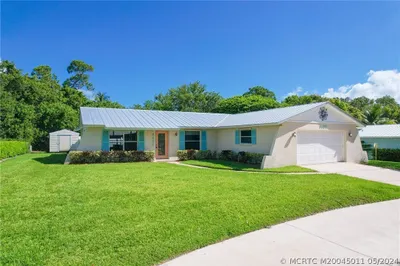 8801 SE Sandcastle Circle 1