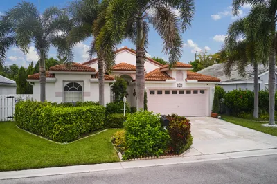 4937 Broadstone Circle 1