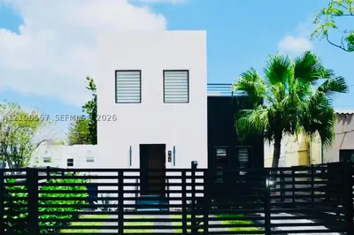 905 SW 13th Ct 1