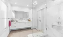 524 Warren Ln Photo
