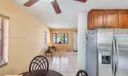 526 E 54th St Photo