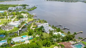 Just Listed | 2033 SW Mockingbird Lane