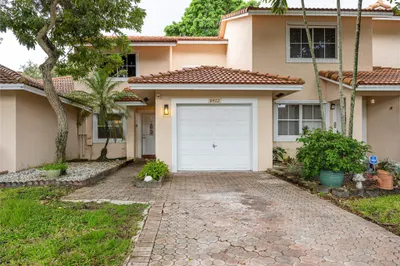 8402 NW 40th Court 1