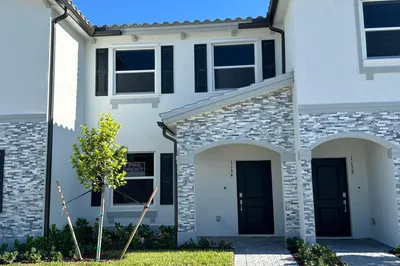 1154 SE 2 Street 1