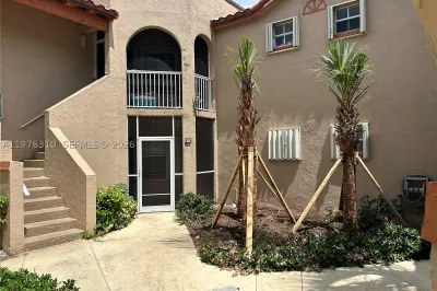 301 SW 86th Ave #102 1