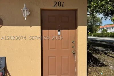 17346 NW 74th Ave #201 1