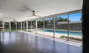 800 SW 12th Avenue Photo