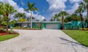 2033 SW Mockingbird Lane Photo