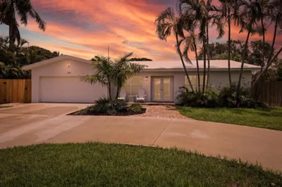 701 SW 27th Place 1
