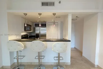 540 Brickell Key Dr #512 1