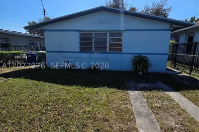 1820 NW 69th St 1