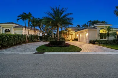 7814 Villa D Este Way