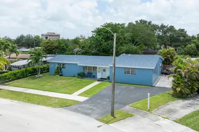 20220 SW 105th Ave 1