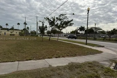 Sw 4 St SW 12 Ave 1