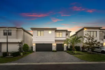 20021 Hirono Lane 1