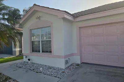 7093 Middlebury Drive #7093 1