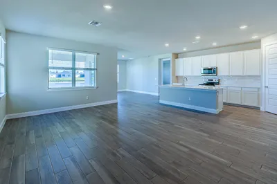 9002 Dahlia Circle 1