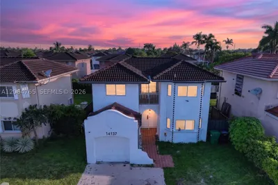 14137 SW 164th Ter 1