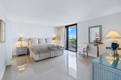 5460 N Ocean Dr #7A-1