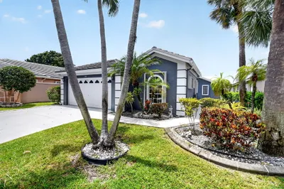 107 Harbor Lake Circle 1