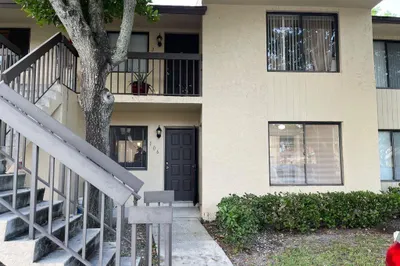 6549 SOMERSET Drive #106 1