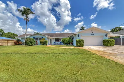 1835 Carandis Road 1