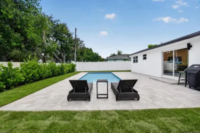 2521 Jaeger Drive 1