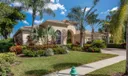 9022 Lakes Boulevard Photo