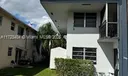 5325 Hollywood Blvd #5325 Photo